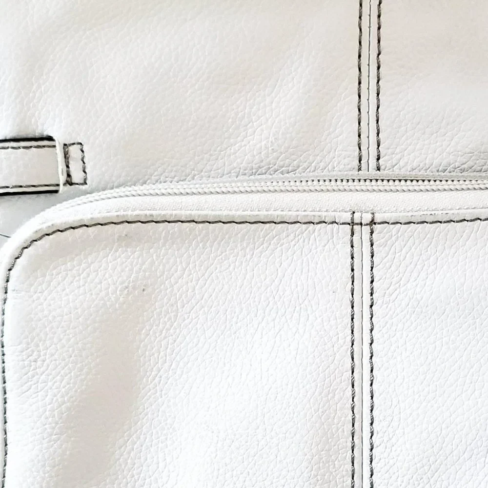 Tignanello Leather Bag - Picture 10 of 10